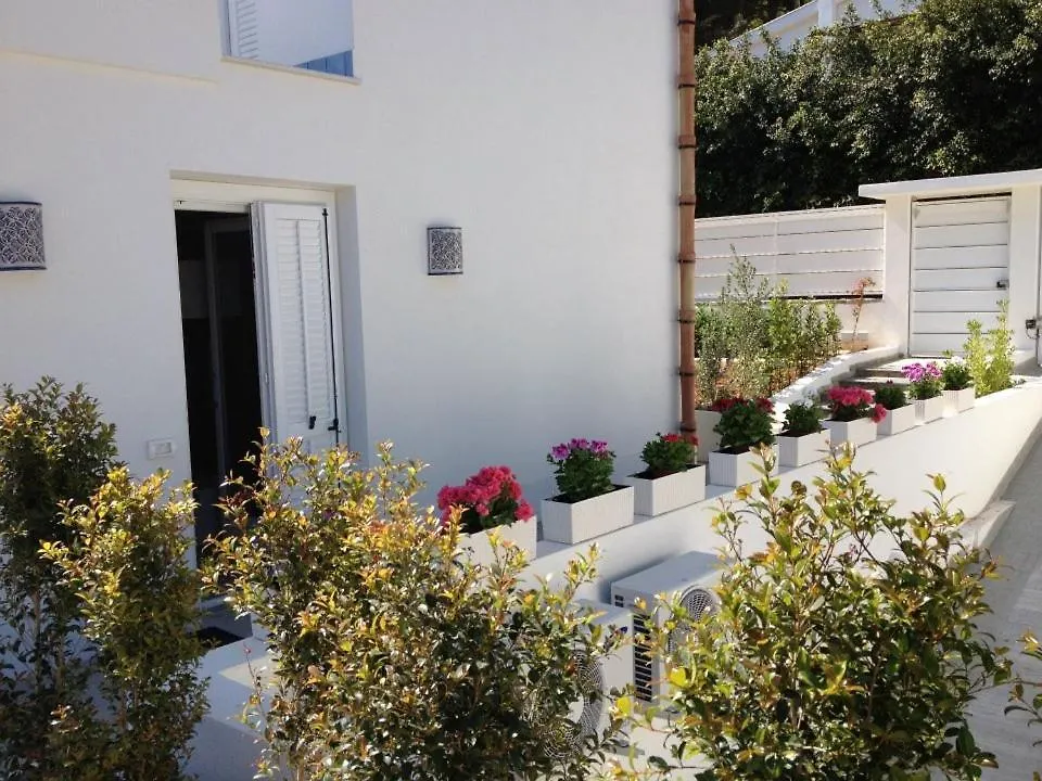 Mondello Suites Flh - Anemone Palermo 0*,
